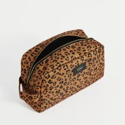 Agar Large Toiletry Bag