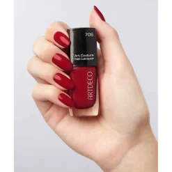 Art Couture Nail Lacquer 705 Berry 10ml