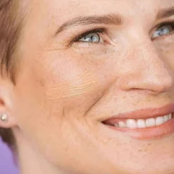 BB Cream Moisturising Tinted Cream With Amber Amber Stones 30ml