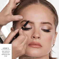 Brow Definer Auburn 0,2g