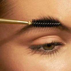 Browshaping Scissors And Brush