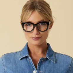 Center Stage Focus Black Strength 1.5