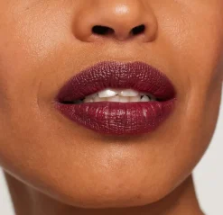 Colorluxe Hydrating Cream Lipstick Bordeux 2g