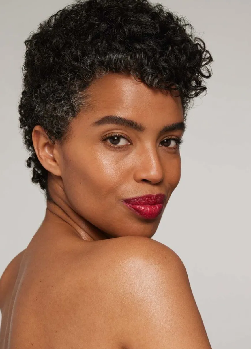 Colorluxe Hydrating Cream Lipstick Candy Apple 2g