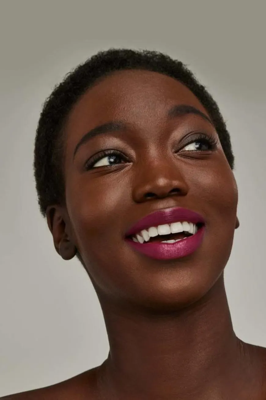 Colorluxe Hydrating Cream Lipstick Peony 2g