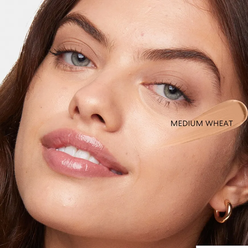 Complexion Rescue Brightening Concealer SPF25 Medium Wheat 10ml