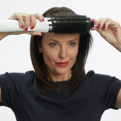 Duet Blow Dry 2 in 1 Hair Dryer Brush White