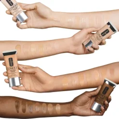 Even Better™ Refresh Hydrating And Repairing Makeup WN 76 Toasted Wheat 30ml