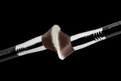 F80 Flat Kabuki™ Brush Chrome