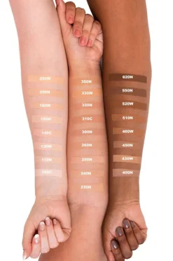 Flawless Finish Skincaring Foundation 200N 30ml