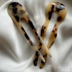 French Hair Pin Straight