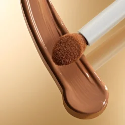 Futurist Soft Touch Brightening Skincare Concealer 4N Medium Deep 6ml