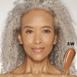 Futurist Soft Touch Brightening Skincare Concealer 5W Deep 6ml