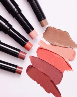 Glossy Balm Hydrating Stylo 41 Pink Silk 1,6g