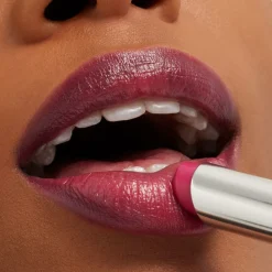 Glow Play Lip Balm Beyond 3.14g