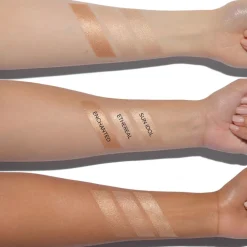 Glow Seeker Highlighter Enchanted 11g