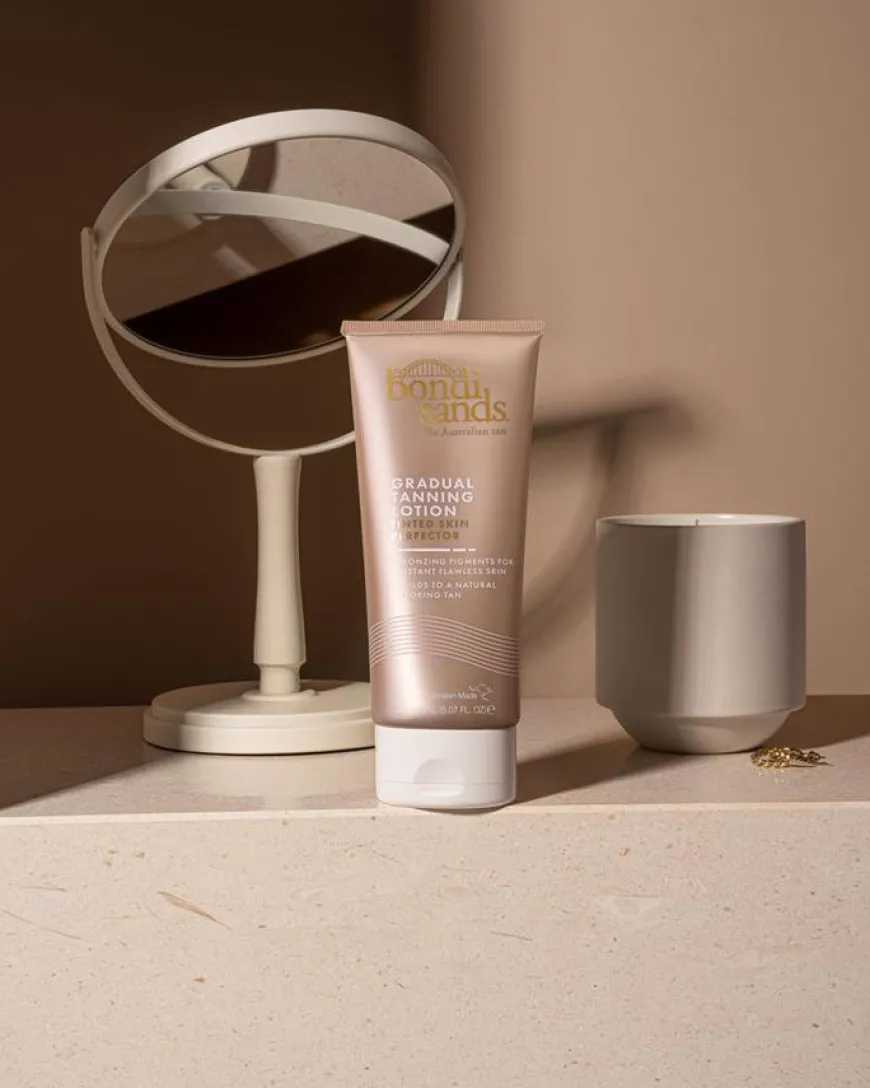 Gradual Tanning Lotion Tinted Skin Perfector 150ml