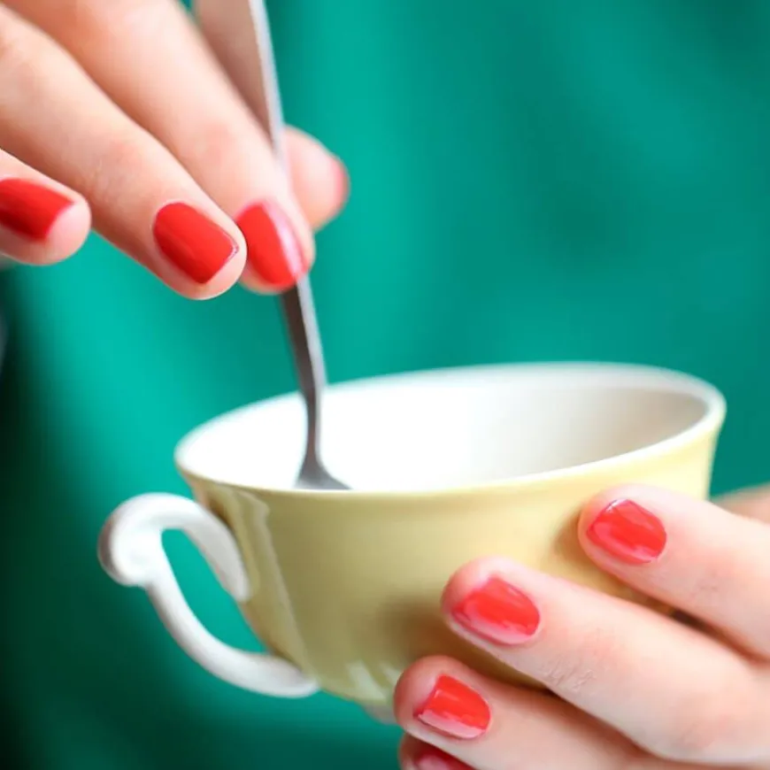 Green Nail Polish Red Coral 15ml