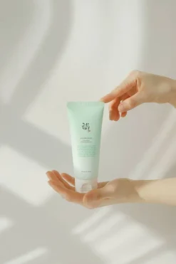 Green Plum Refreshing Cleanser 100ml