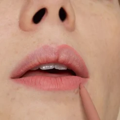 Hyaluronic Lip Liner 1. Sexy Nude 0,3g