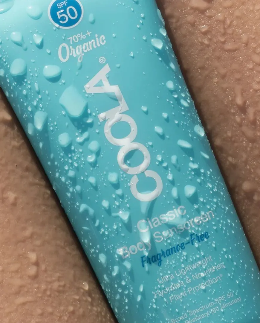 Hydrating Sunscreen Lotion SPF50 Fragrance-Free 148ml