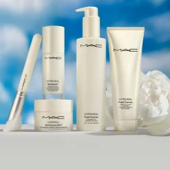 Hyper Real Fresh Canvas Cream To Foam Cleanser 125ml