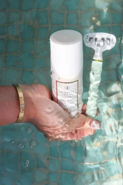 Intimate Shaving Razor Green 1pcs