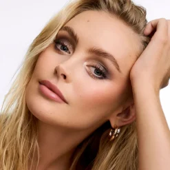 IYKYK Eyeshadow Stick Champagne 1g