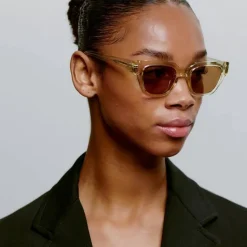 Kaws Ecru Transparent