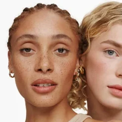 Kind & Free Pressed Powder 20 Light 10g