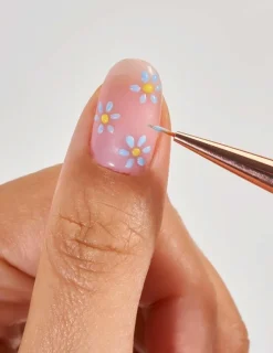 Le Petit Detailed Liner Brush