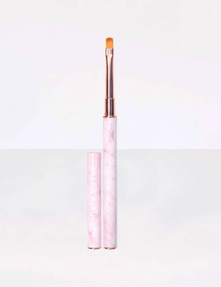 Le Round Perfecting/Clean-Up Brush