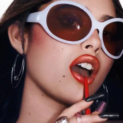 Lipglazer Glossy Liner Root For Me! Root For Me! 0.25g