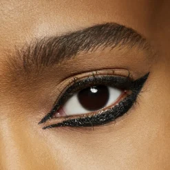 Liquidlast 24-Hour Waterproof Liner Point Black 2,5ml