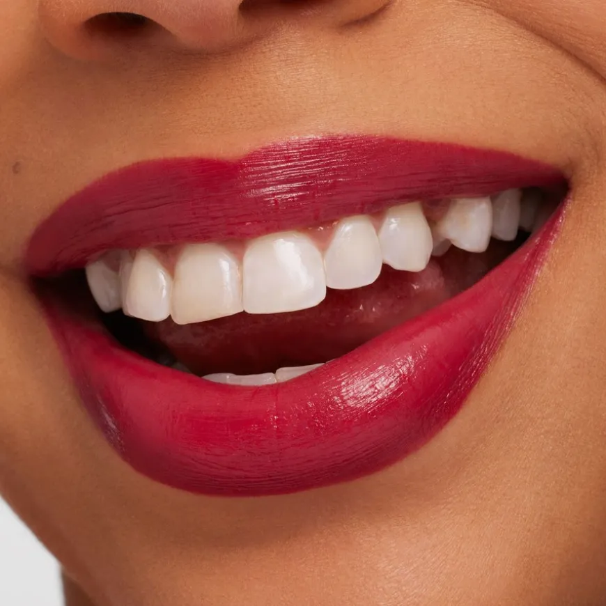 Macximal Sleek Satin Lipstick Maraschino, Much? 3g