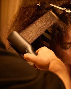 Max Wide Plate Hair Straightener