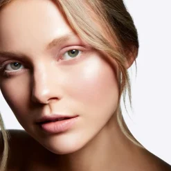 Mineralize Skinfinish Soft And Gentle 10g