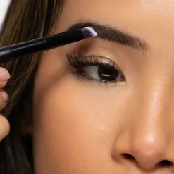 No. 21 Precise Brow Brush