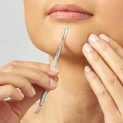 No-Slip Skin Care Tool