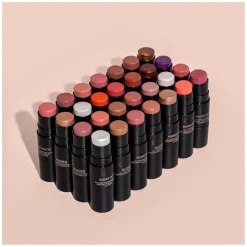 Nudies Matte All Over Face Blush Color Picante 7g