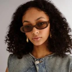 Outta Love Cocoa With Mocha Tint Lens