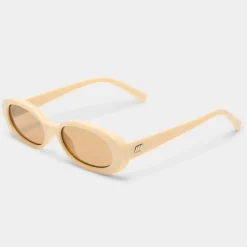 Outta Love Ecru With Light Brown Mono Lens