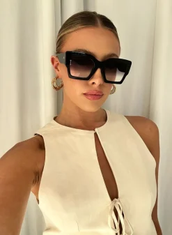 Pipa Black/Smoke Fade