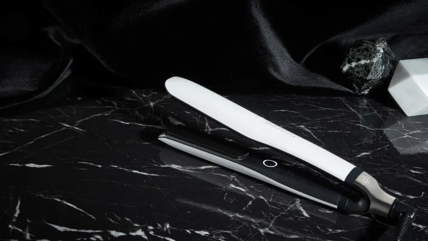 Platinum+ Hair Straightener White