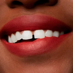 Powder Kiss Liquid Lipcolour 09 Devoted To Chili 5ml