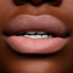 Powder Kiss Liquid Lipcolour 14 Date-Maker 5ml