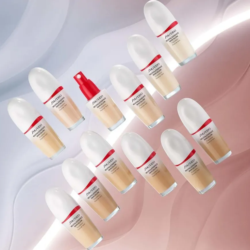 RevitalEssence Skin Glow Foundation 430 30ml