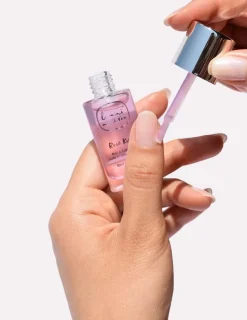 Rosé Kiss Nail & Cuticle Oil 10ml
