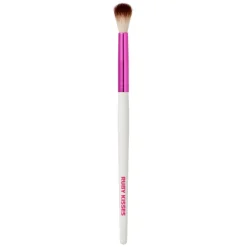 Ruby Kisses Tapered Eyeshadow Brush