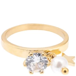 Single Crystal Ring With Charm Crystal Size 3